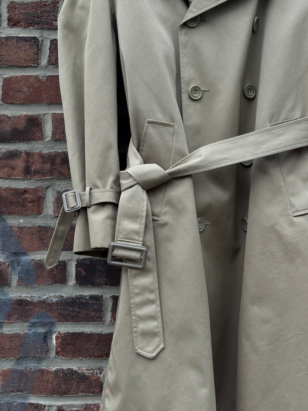 Tan Trench
