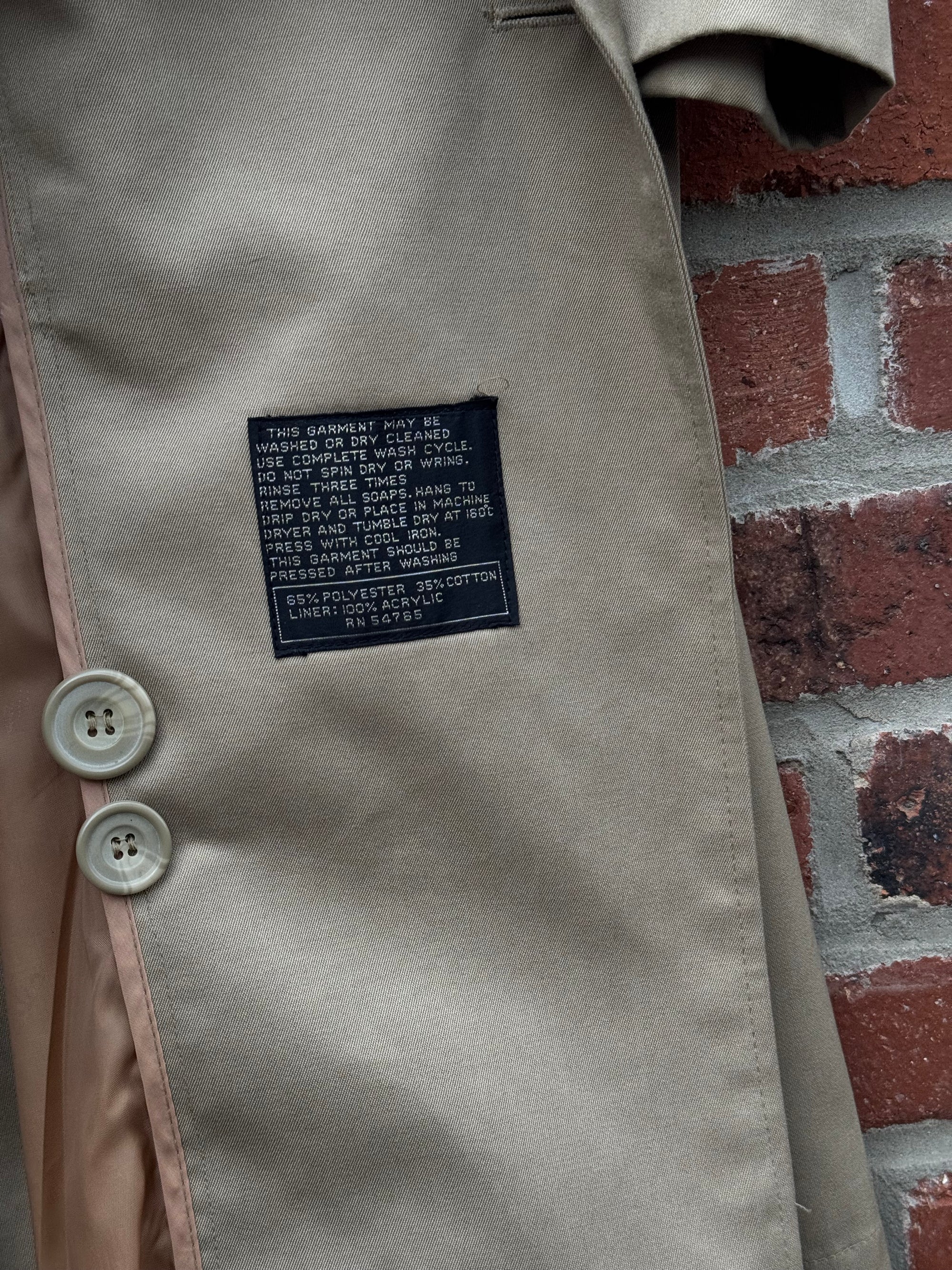 Tan Trench