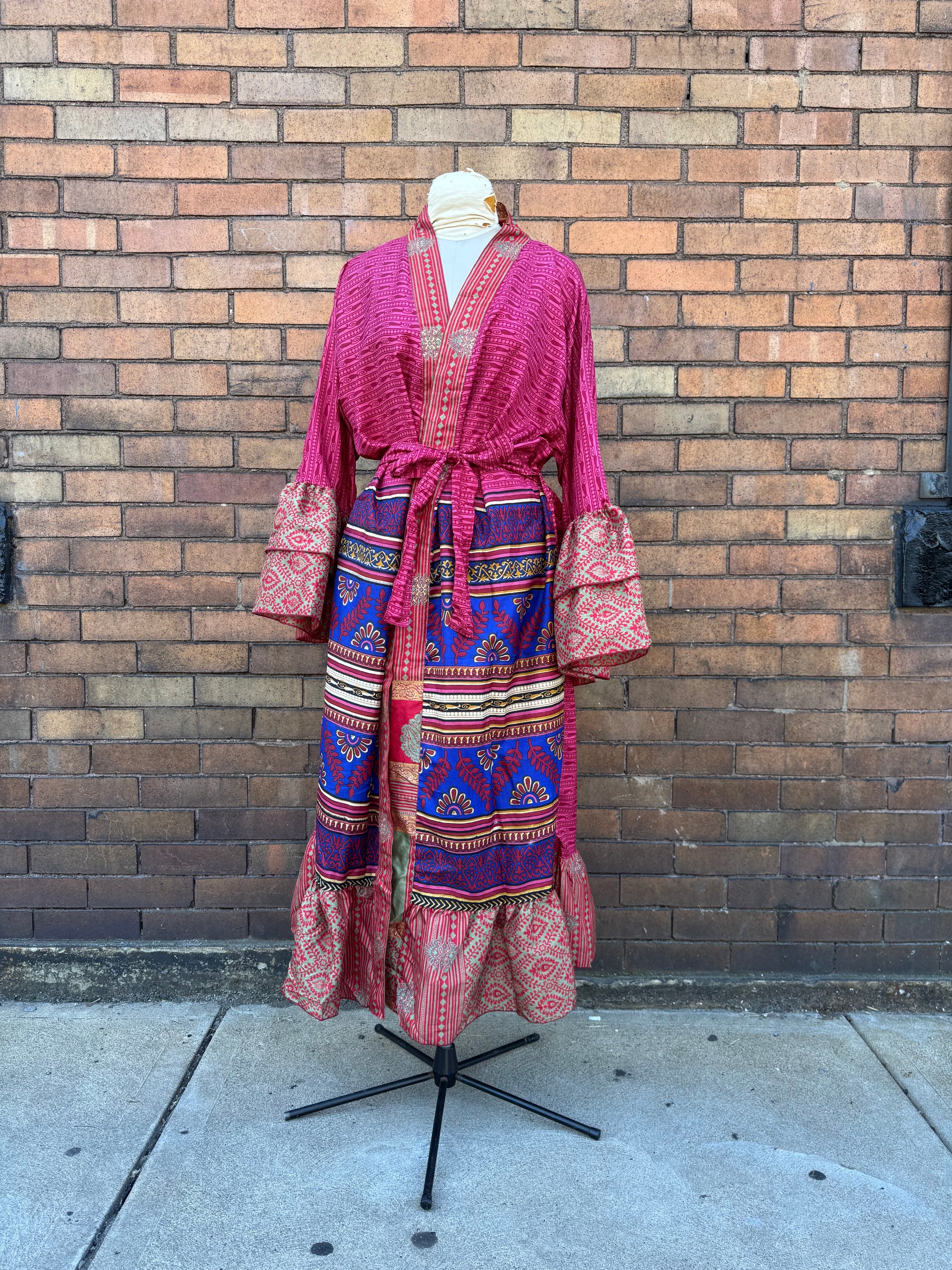 Sanderson Robe