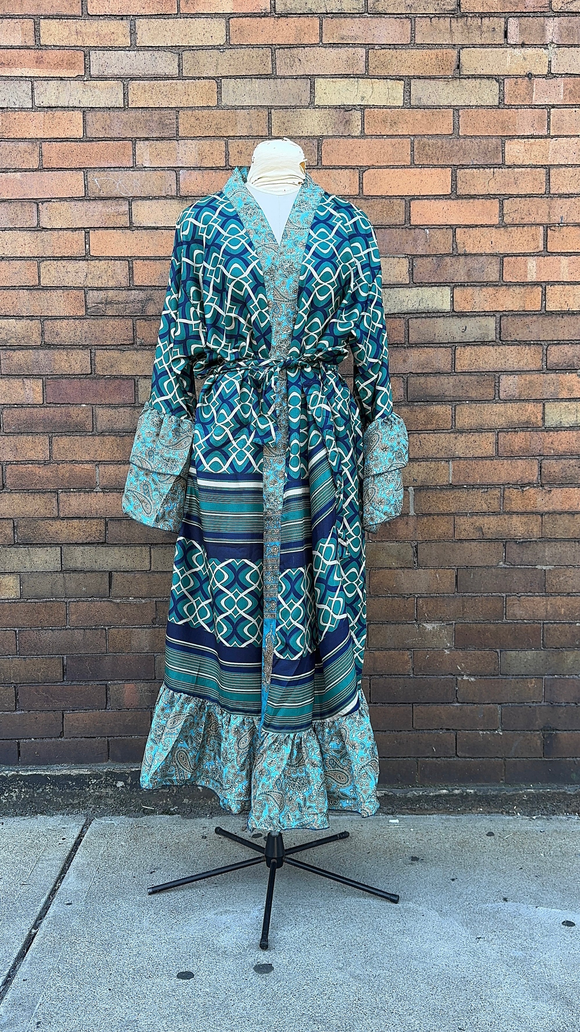 Sally Robe