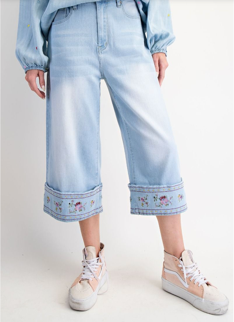 Embroidered Hem Cropped Denim